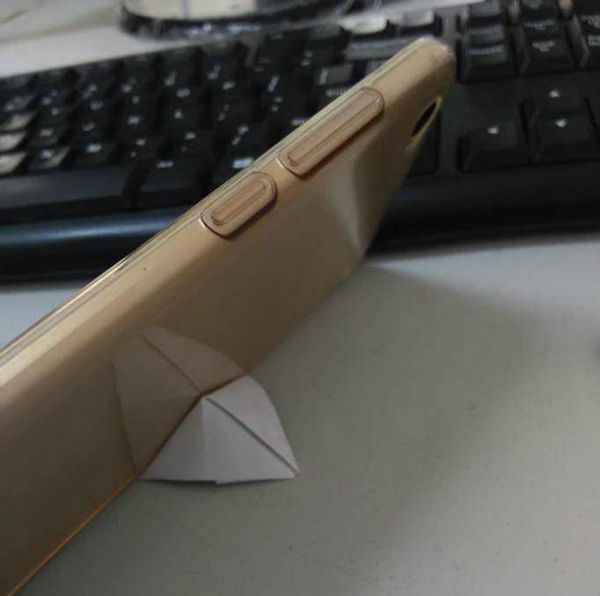 教你怎么用纸制作一个手机支架
