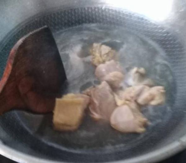 鸡肉玉米汤怎么做好吃