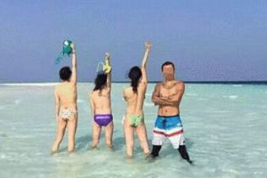 中国游客在大马仙本那军舰岛群裸拍照被扣留