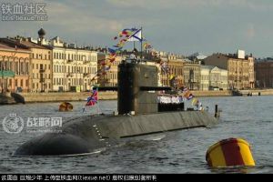  中国最先进的核潜艇曝光 吓退美国航母群