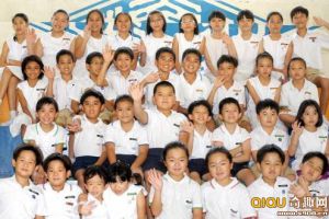 [图文]新加坡一小学有24对双胞胎老师常认错骂错人