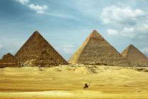  埃及金字塔是法老的陵墓吗