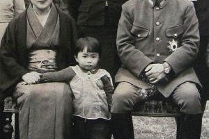 东条英机的老婆管丈夫有一套，日本军人送她个中国外号