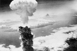 他在日本投下两枚原子弹 造成30万人死亡 多年后说：我不后悔
