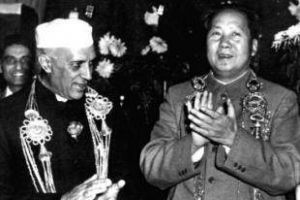 印度军队在中国境内建立100多个据点 毛泽东大手一劈：扫了他！