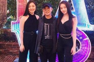 李连杰带女儿现身三亚，网友感叹：还是妈妈更美