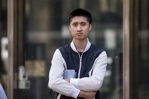 中国男子澳洲开车撞死人被判入狱3年4个月，辨称看不懂英文标志