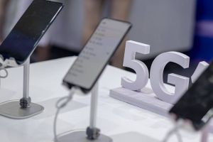 【虎嗅早报】首批8款5G手机获3C认证：华为占4款，未见小米