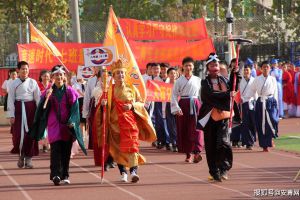 “唐僧师徒”亮相合肥中学生校园运动会