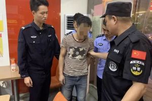 讲个笑话，骗子班主任和警察家长的故事