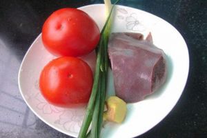 猪肝和西红柿可以一起吃吗 可以（一起吃营养价值高）