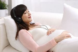 越听越聪明的胎教故事 什么是胎教音乐