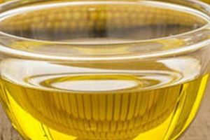 玉米油是色拉油吗 玉米油和色拉油有区别吗