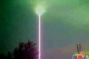 巴西神秘光束之謎，外星飛碟襲擊人類致死亡(軍方被嚇尿)