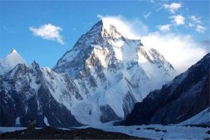 世界第二高峰是什么 喬戈里峰（海拔八千六百多米）