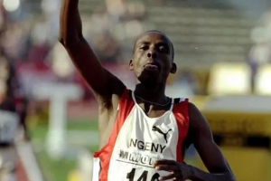 1000米世界紀錄跑出2分11秒 一舉超越名將奎羅伊